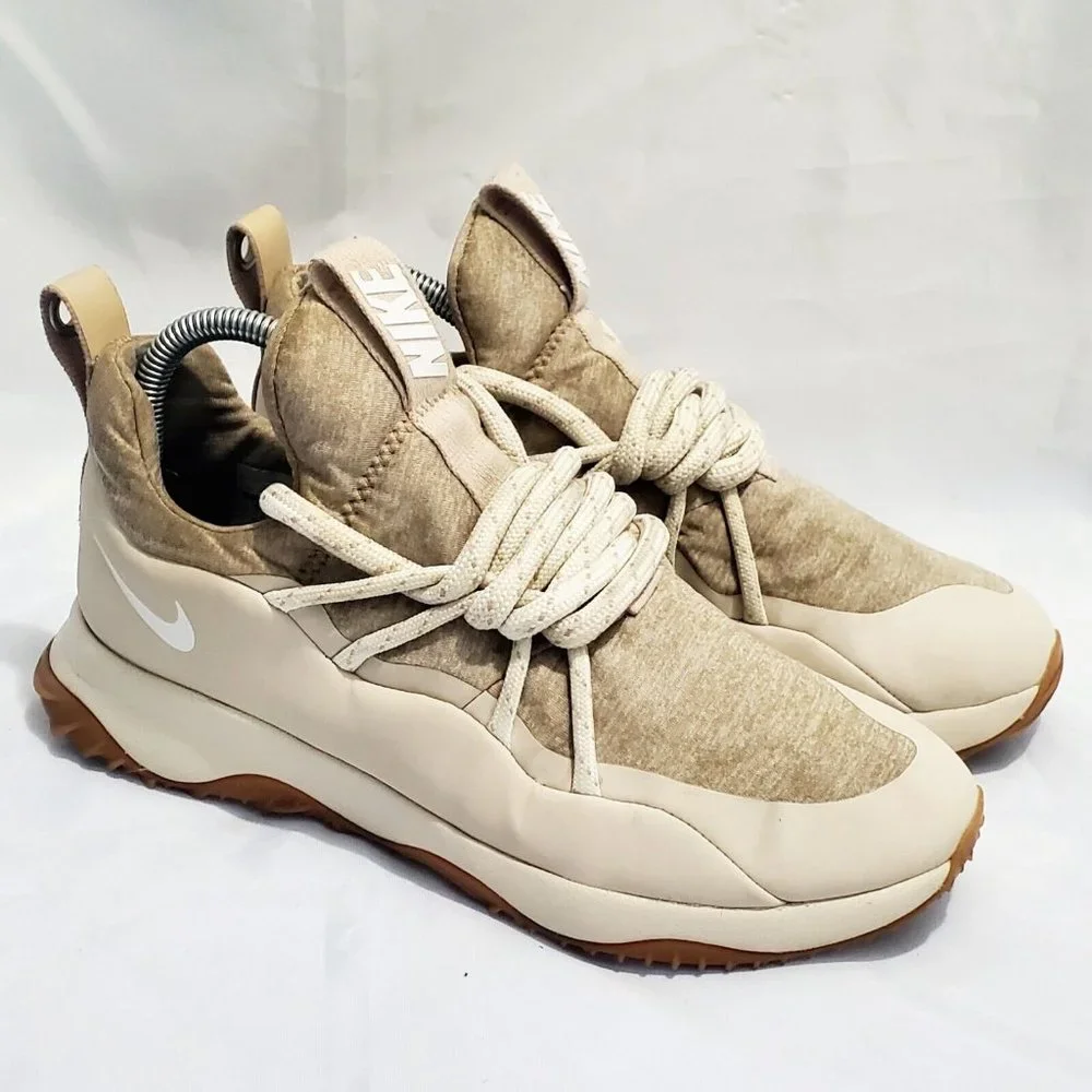 Nike Women's Beige Tan Cream Sneakers